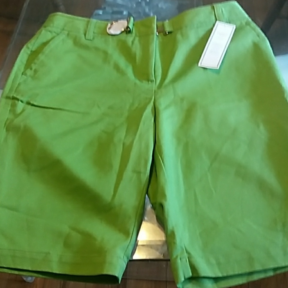 Woman shorts